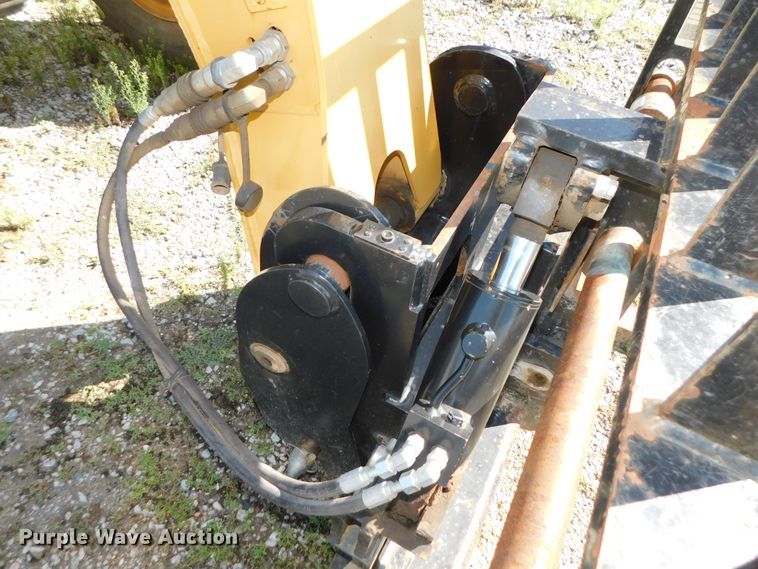 image for item DK8653 2012 Caterpillar TL642  telehandler