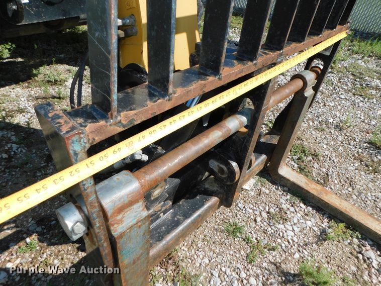 image for item DK8653 2012 Caterpillar TL642  telehandler