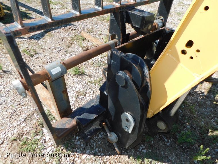 image for item DK8653 2012 Caterpillar TL642  telehandler