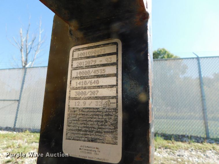 image for item DK8653 2012 Caterpillar TL642  telehandler