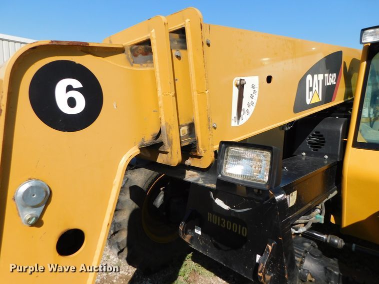 image for item DK8653 2012 Caterpillar TL642  telehandler