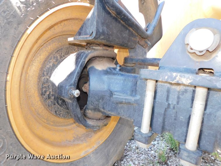 image for item DK8653 2012 Caterpillar TL642  telehandler