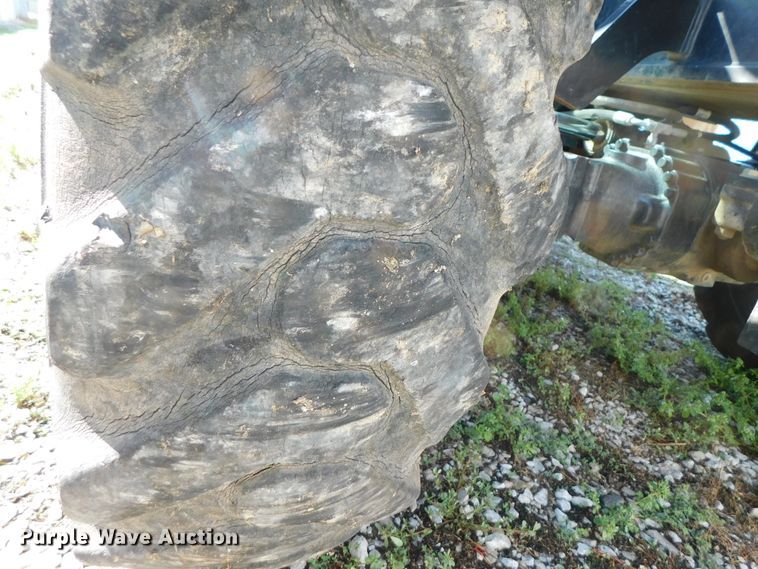 image for item DK8653 2012 Caterpillar TL642  telehandler