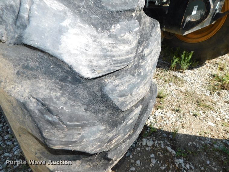 image for item DK8653 2012 Caterpillar TL642  telehandler