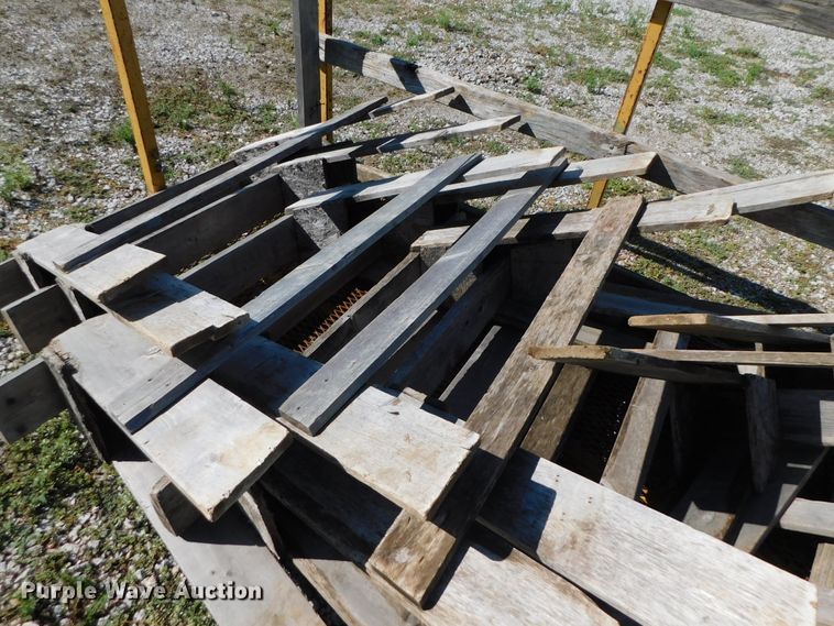 image for item DK8653 2012 Caterpillar TL642  telehandler