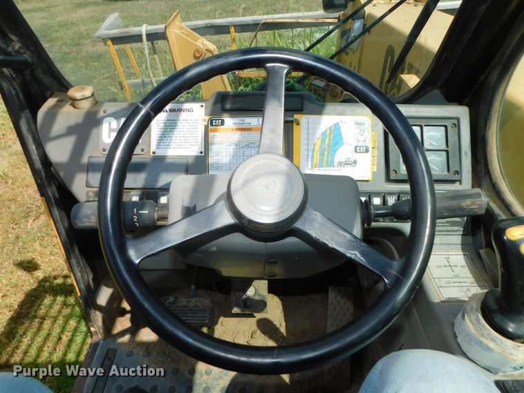 image for item DK8654 1996 Caterpillar TH63  telehandler