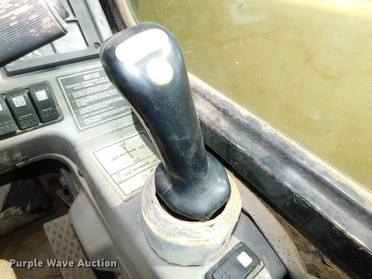 image for item DK8654 1996 Caterpillar TH63  telehandler