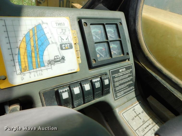 image for item DK8654 1996 Caterpillar TH63  telehandler