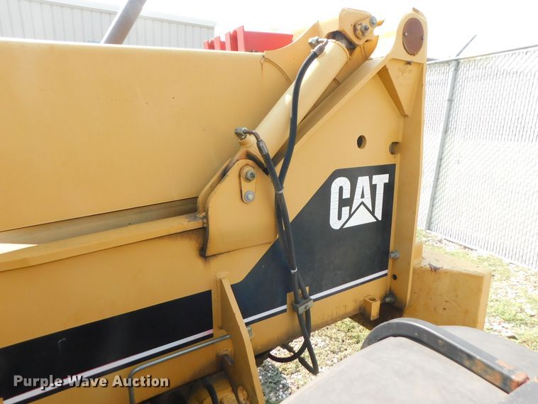 image for item DK8654 1996 Caterpillar TH63  telehandler