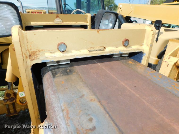 image for item DK8654 1996 Caterpillar TH63  telehandler