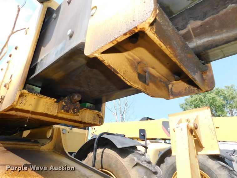 image for item DK8654 1996 Caterpillar TH63  telehandler