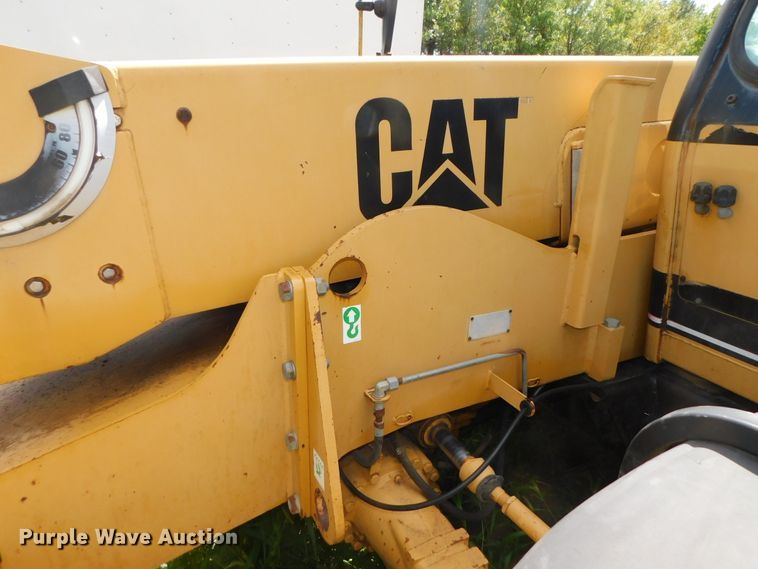 image for item DK8654 1996 Caterpillar TH63  telehandler