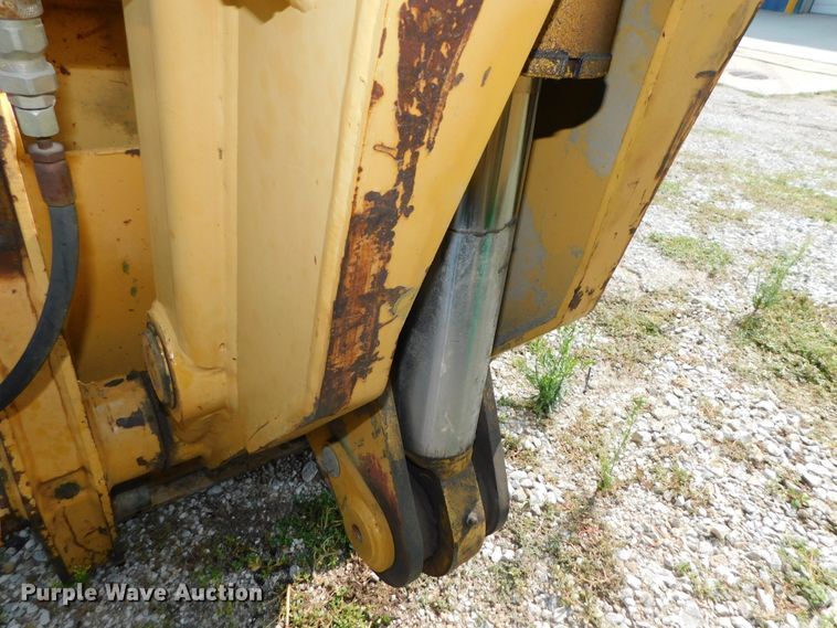 image for item DK8654 1996 Caterpillar TH63  telehandler