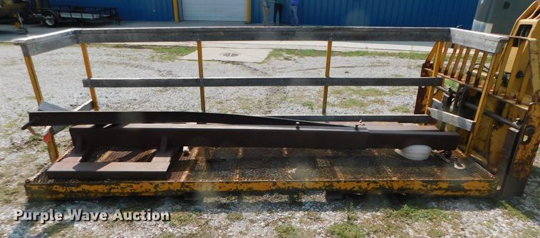 image for item DK8654 1996 Caterpillar TH63  telehandler