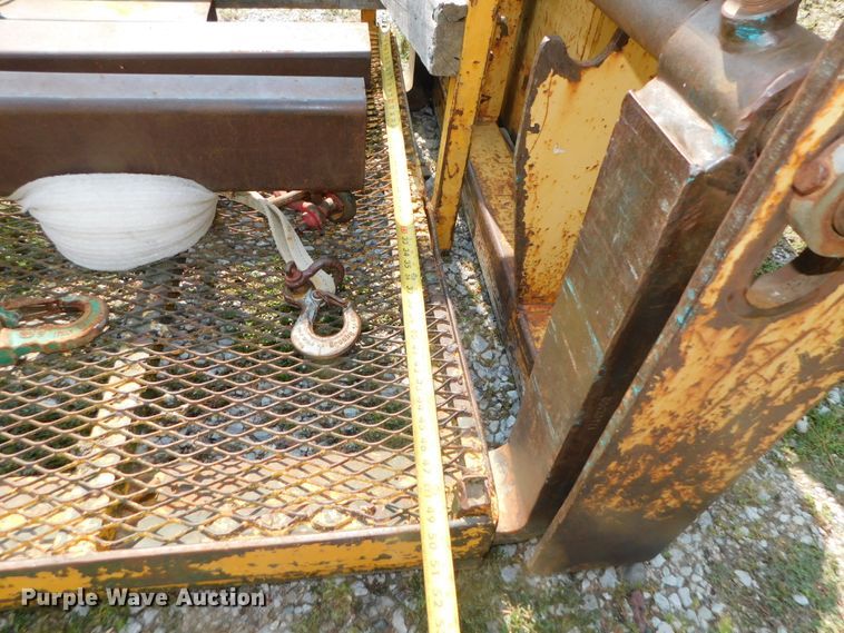 image for item DK8654 1996 Caterpillar TH63  telehandler