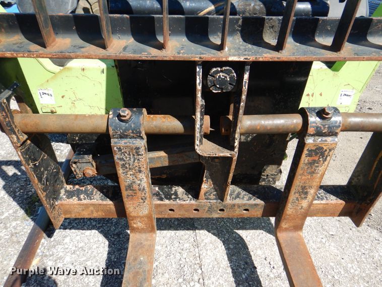 image for item DL0132 1996 Caterpillar TH63  telehandler