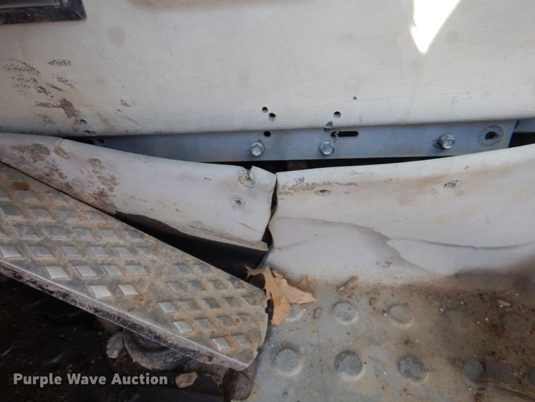 image for item DL0132 1996 Caterpillar TH63  telehandler