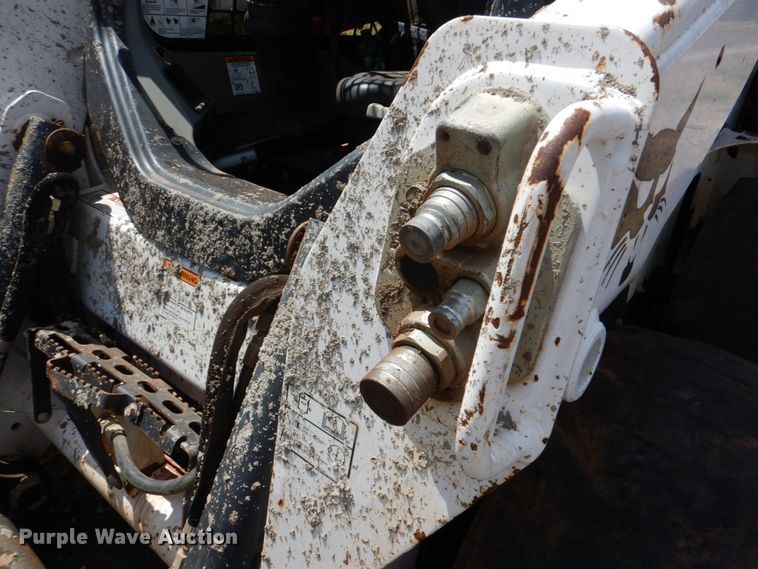 image for item DL0570 2014 Bobcat S530  skid steer loader