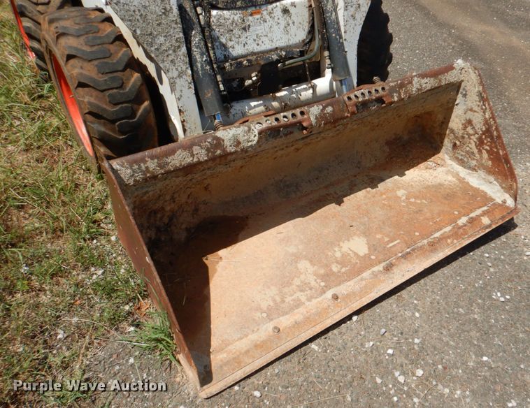 image for item DL0570 2014 Bobcat S530  skid steer loader