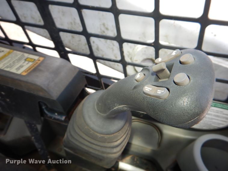 image for item DL0570 2014 Bobcat S530  skid steer loader