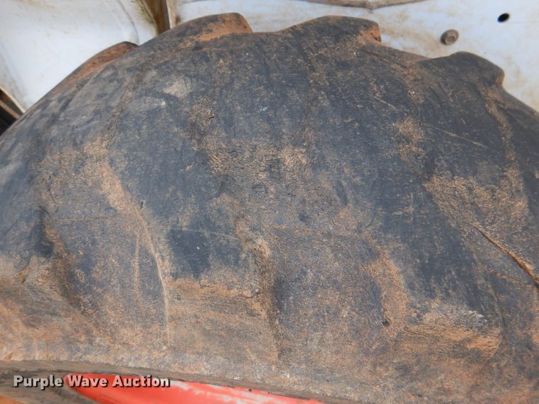 image for item DL0570 2014 Bobcat S530  skid steer loader