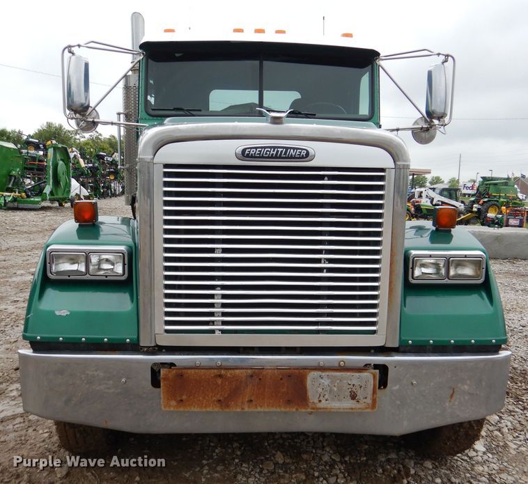 image for item DL8144 2007 Freightliner Classic  rollback truck