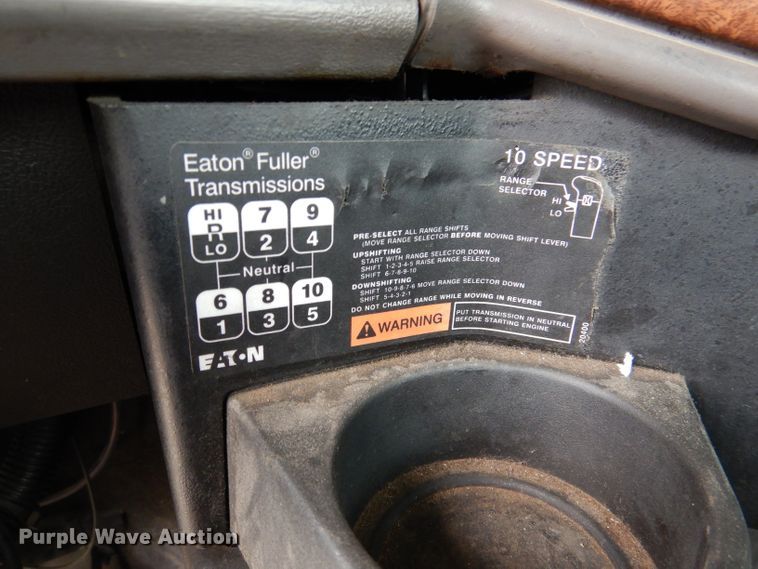 image for item DL8144 2007 Freightliner Classic  rollback truck