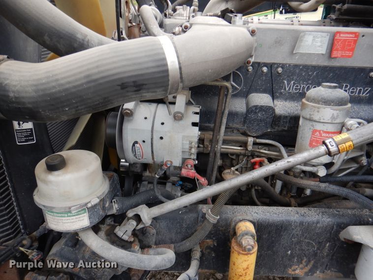 image for item DL8144 2007 Freightliner Classic  rollback truck