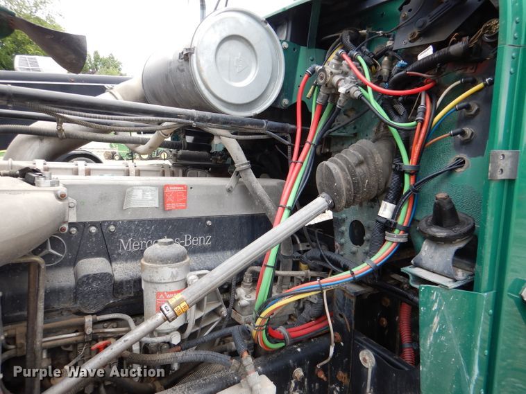 image for item DL8144 2007 Freightliner Classic  rollback truck