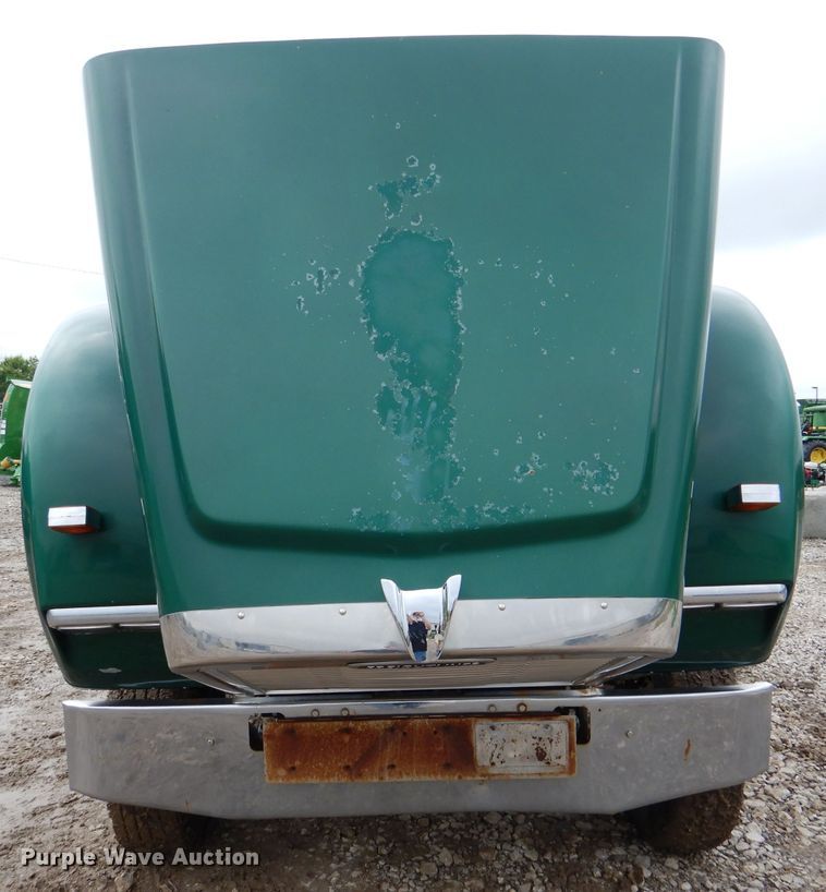 image for item DL8144 2007 Freightliner Classic  rollback truck