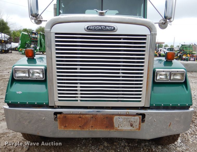 image for item DL8144 2007 Freightliner Classic  rollback truck