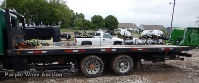 image for item DL8144 2007 Freightliner Classic  rollback truck