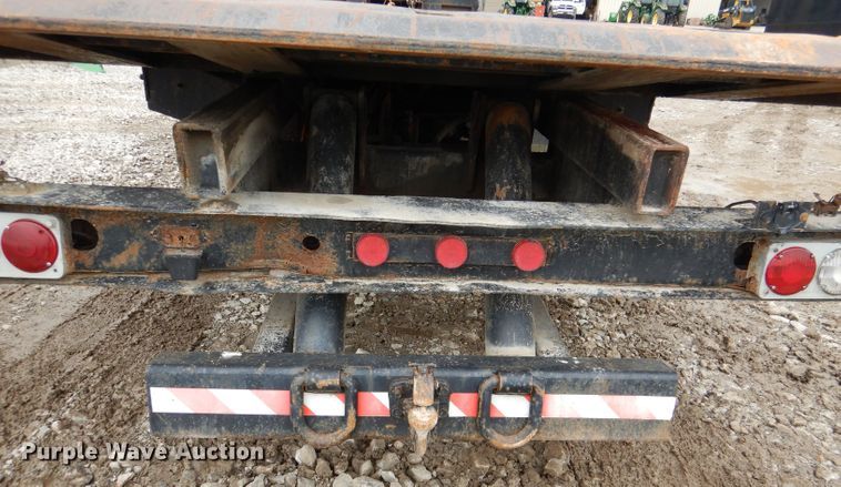 image for item DL8144 2007 Freightliner Classic  rollback truck