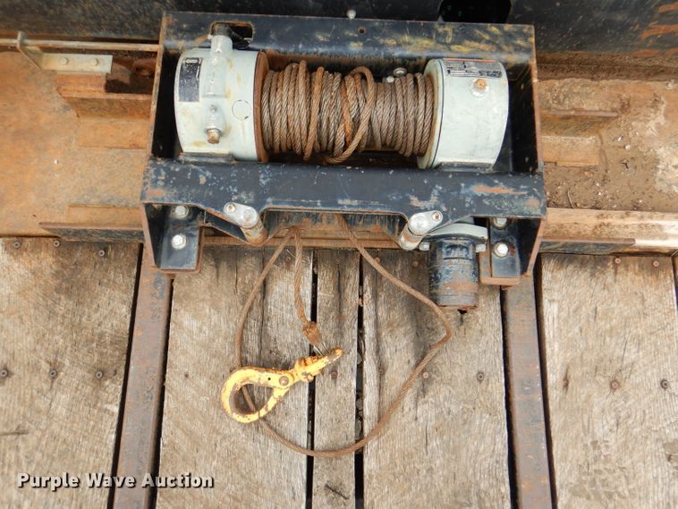 image for item DL8144 2007 Freightliner Classic  rollback truck