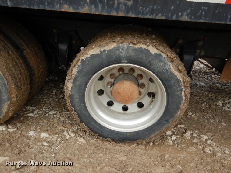 image for item DL8144 2007 Freightliner Classic  rollback truck