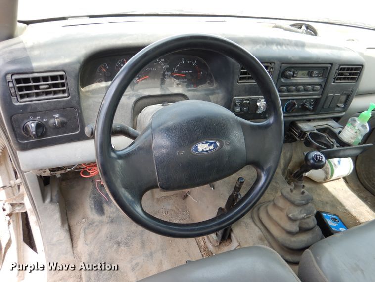 image for item DM0604 2004 Ford F650  vacuum truck