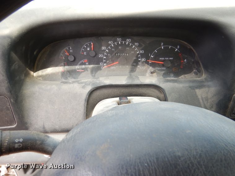 image for item DM0604 2004 Ford F650  vacuum truck