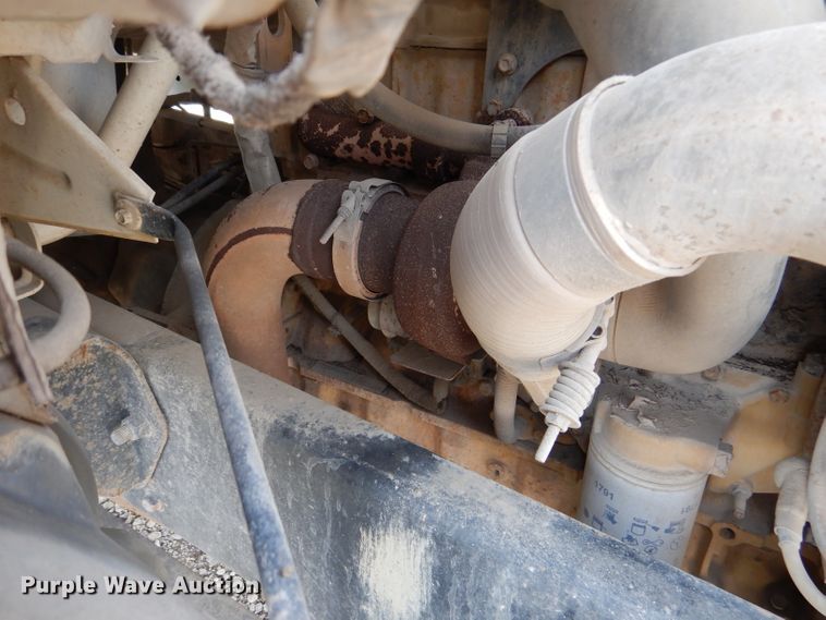 image for item DM0604 2004 Ford F650  vacuum truck