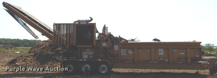 image for item DM0622 2002 Bandit 3680  horizontal grinder