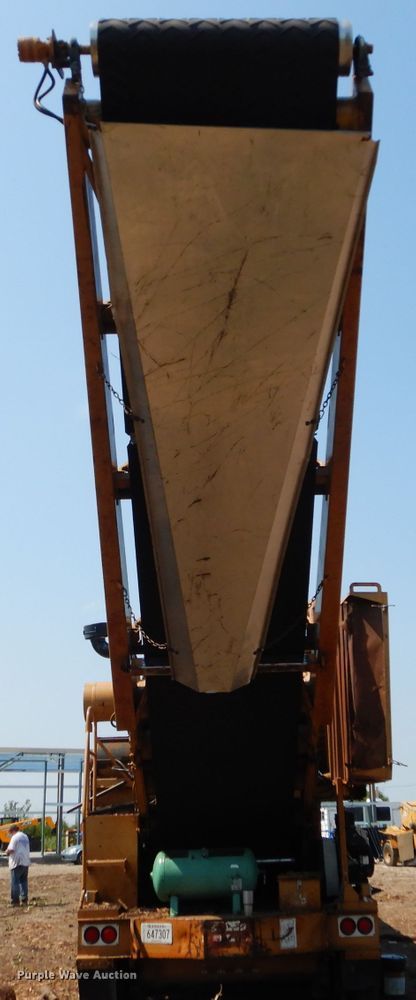 image for item DM0622 2002 Bandit 3680  horizontal grinder