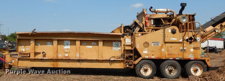 image for item DM0622 2002 Bandit 3680  horizontal grinder