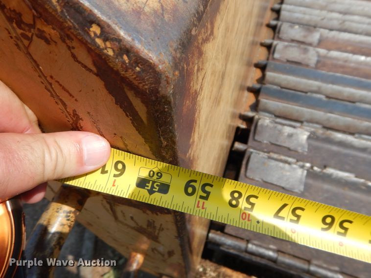 image for item DM0622 2002 Bandit 3680  horizontal grinder