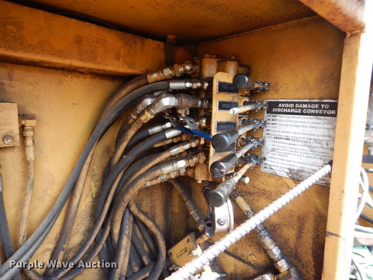 image for item DM0622 2002 Bandit 3680  horizontal grinder