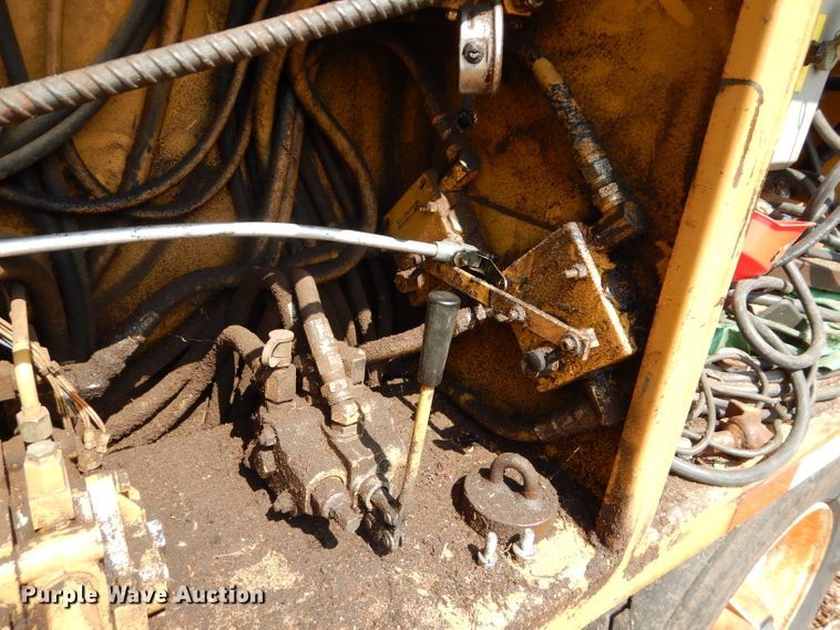 image for item DM0622 2002 Bandit 3680  horizontal grinder