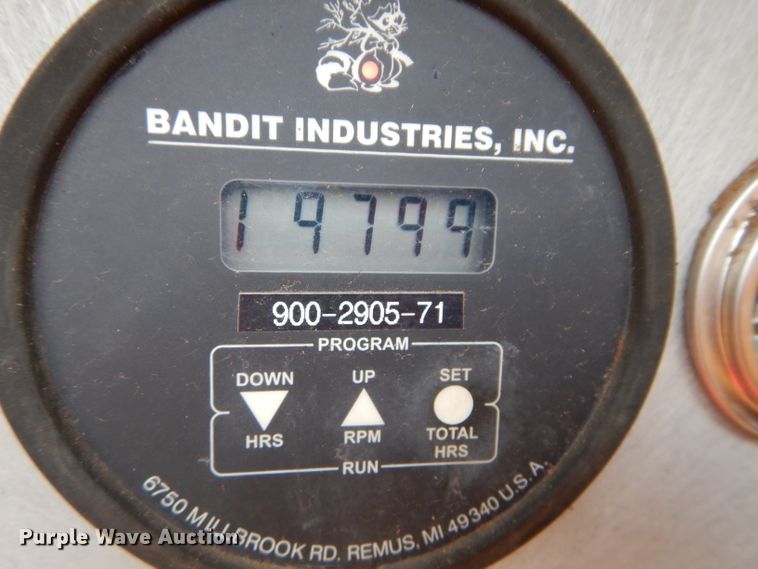 image for item DM0622 2002 Bandit 3680  horizontal grinder
