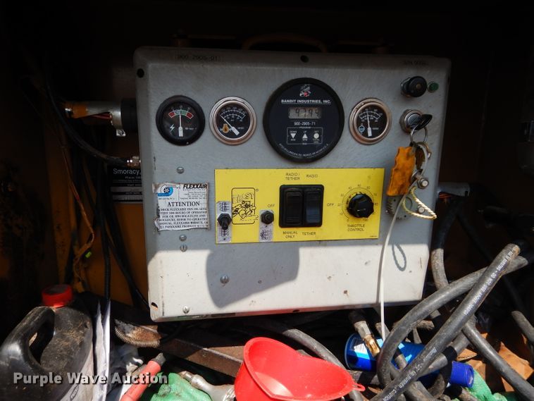 image for item DM0622 2002 Bandit 3680  horizontal grinder