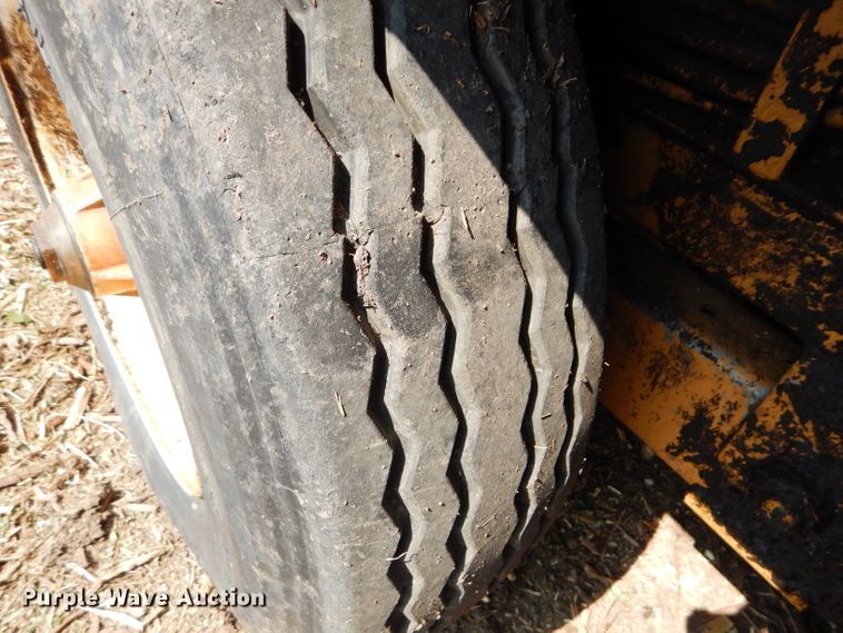 image for item DM0622 2002 Bandit 3680  horizontal grinder