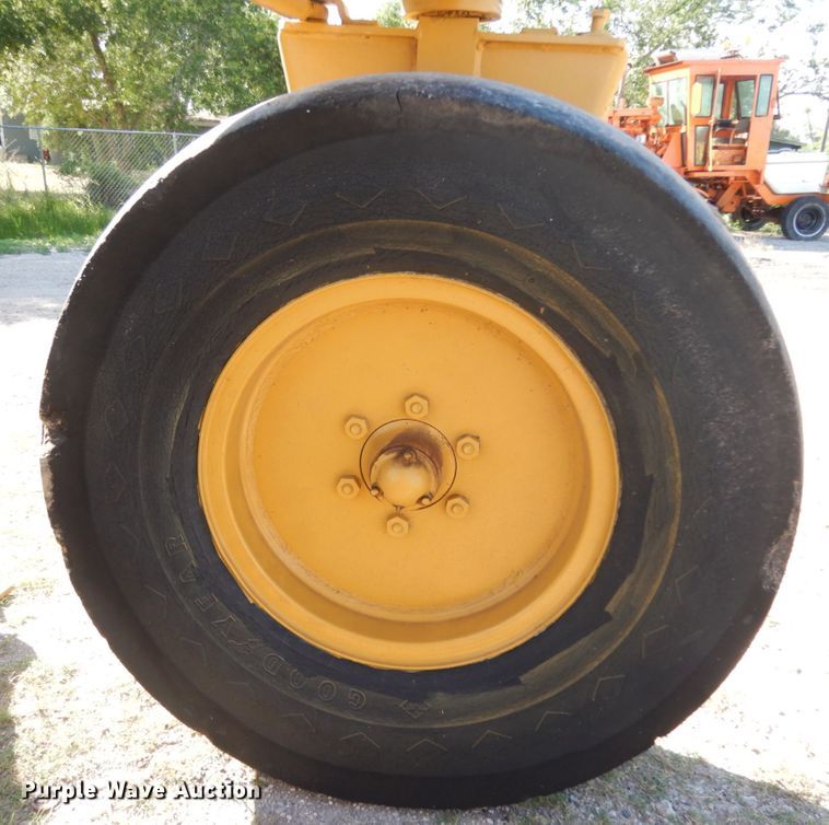 image for item DM2989 1979 Raygo Gator  reclaimer