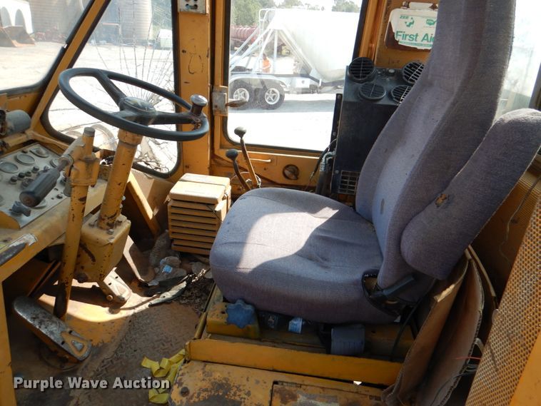 image for item DM3934 1976 Caterpillar 980B  wheel loader