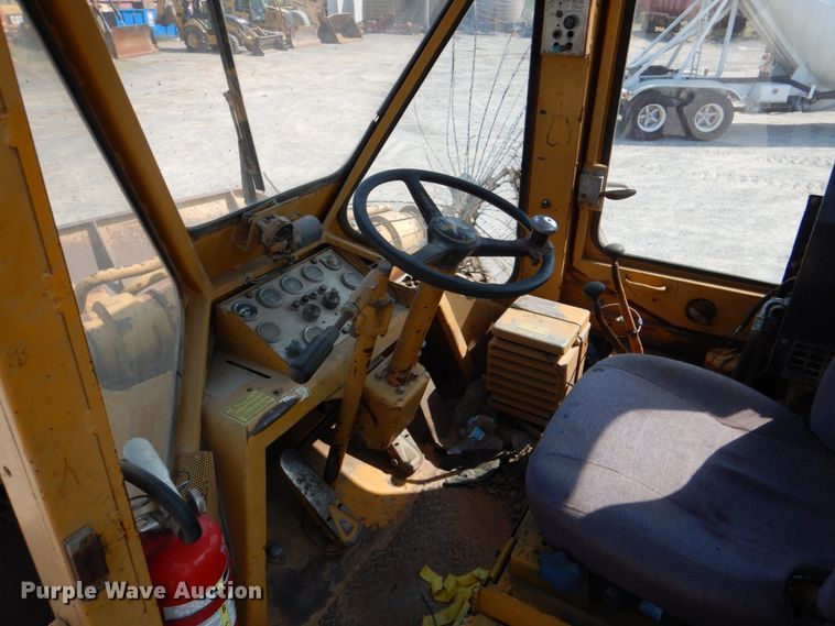 image for item DM3934 1976 Caterpillar 980B  wheel loader